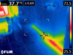 Snímek z termokamery - nalezení poruchy topení